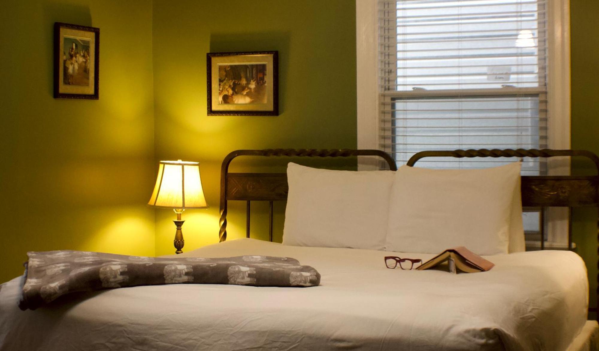 Carisbrooke Inn Bed & Breakfast Ventnor Екстериор снимка