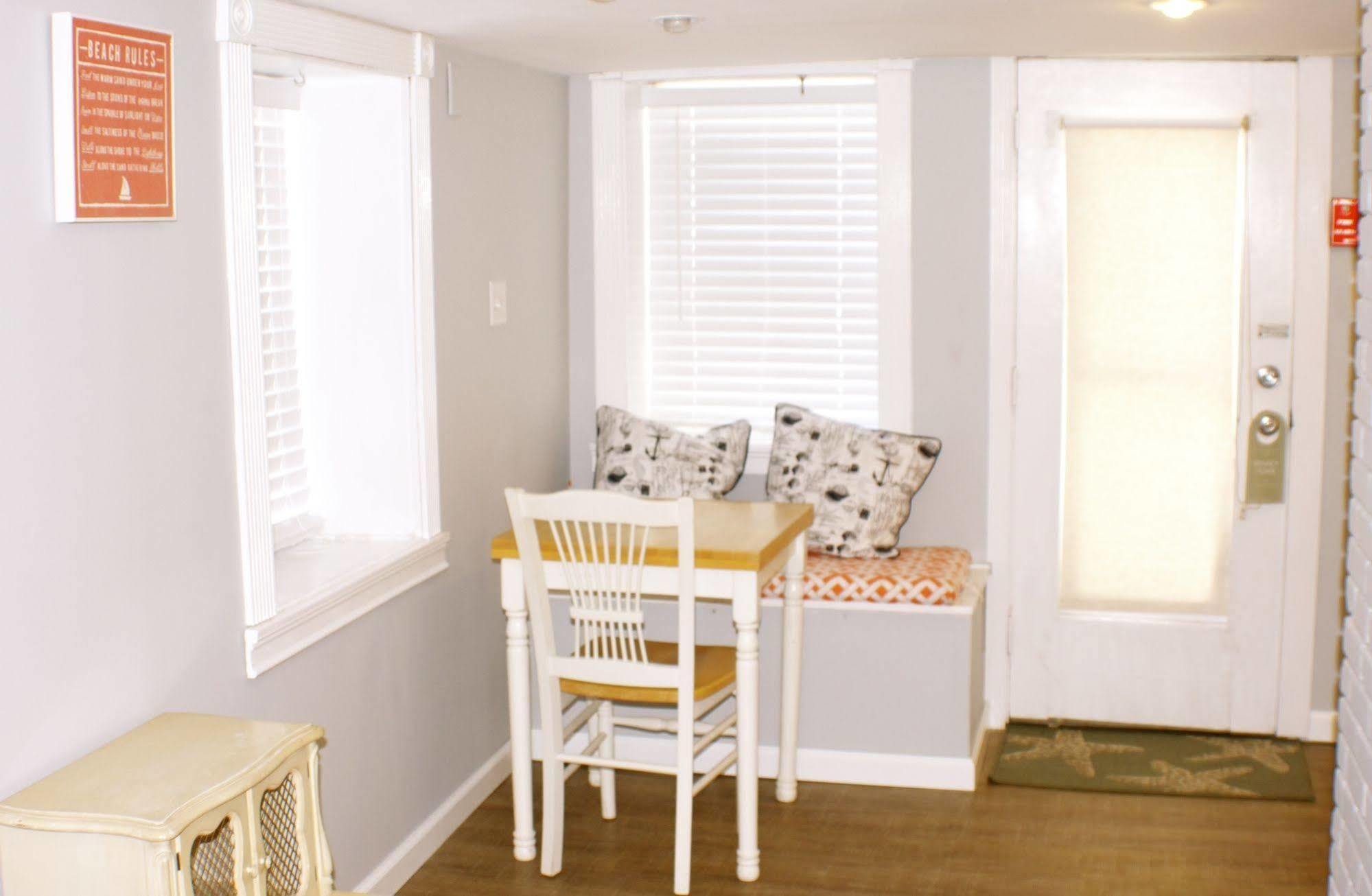 Carisbrooke Inn Bed & Breakfast Ventnor Екстериор снимка