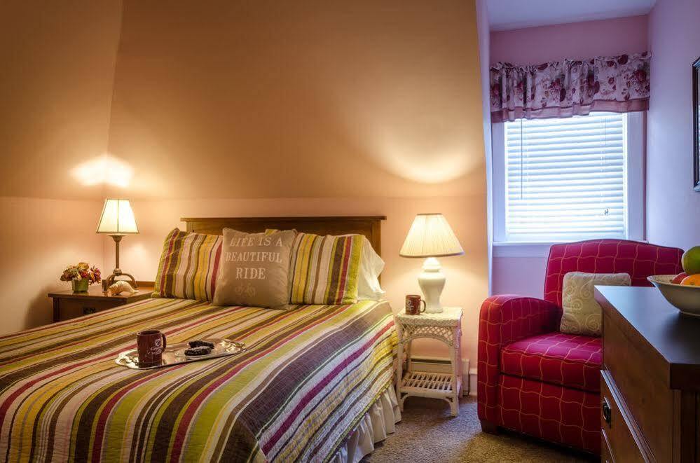 Carisbrooke Inn Bed & Breakfast Ventnor Екстериор снимка